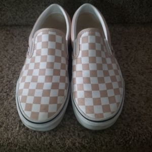 womens checkered slip on vans